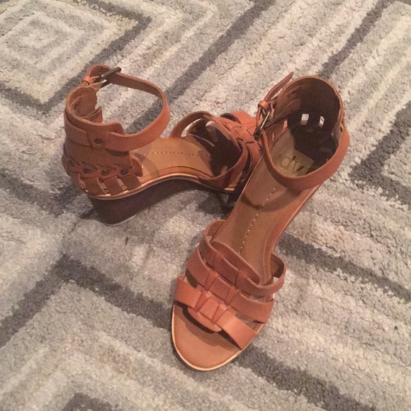 Sandals - Picture 4 of 4